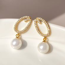 Load image into Gallery viewer, ODC Crystal Pearl Drop Gold Earrings